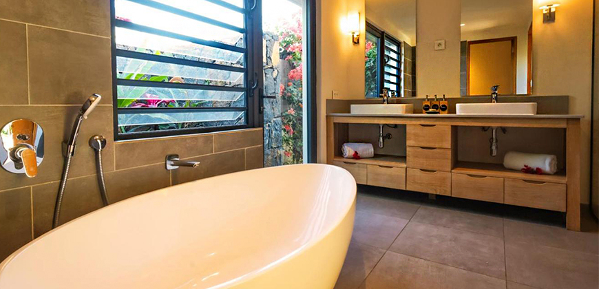 luxury villa sale black river
